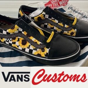 🌻10.5 New Vans Unisex Old Skool Customs Sunflowers in Black 721454 VN083CST685